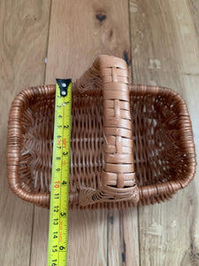 Flower girl basket, flower girl wicker basket, Easter basket, Wedding basket, wicker basket, flower basket, sensory basket, small