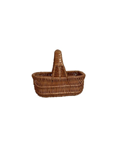 Flower girl basket, flower girl wicker basket, Easter basket, Wedding basket, wicker basket, flower basket, sensory basket, small