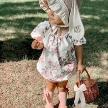 Load image into Gallery viewer, Flower girl basket, flower girl wicker basket, Easter basket, Wedding basket, wicker basket, rattan basket, flower basket, basket with bow,
