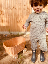 Load image into Gallery viewer, NATURAL wicker pull-along wagon toy, wagon toy with robe,
