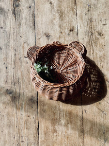 Hanging wicker basket, teddy basket, bear basket,
