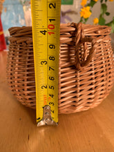 Load image into Gallery viewer, Light PINK storage basket, kids interior storage,  wicker basket, basket with lid, rattan basket, wicker basket, small storage basket,
