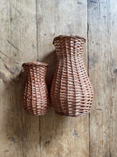 Load image into Gallery viewer, Wicker handmade Vase, Flower vase, size Medium
