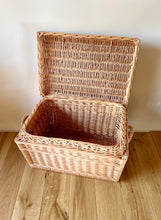 Load image into Gallery viewer, Wicker chest, wicker trunk, storage basket with lid, unpainted, 50cm
