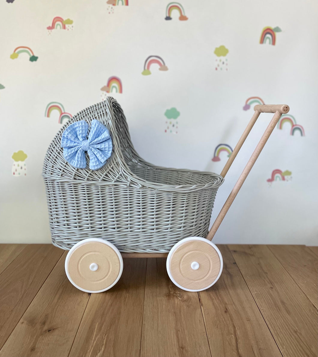 LUXURY light grey wicker pram with blue bow and matching bedding included, wicker doll pram UK, pram toy, wooden pram, 1st birthday