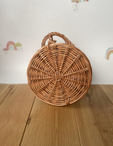 Round storage basket, wicker basket, sensory basket