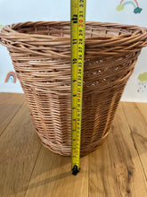 Load image into Gallery viewer, Wicker plant pot , Wicker flower pot
