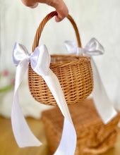 Load image into Gallery viewer, Flower girl basket, flower girl wicker basket, Easter basket, Wedding basket, wicker basket, rattan basket, flower basket, basket with bow,
