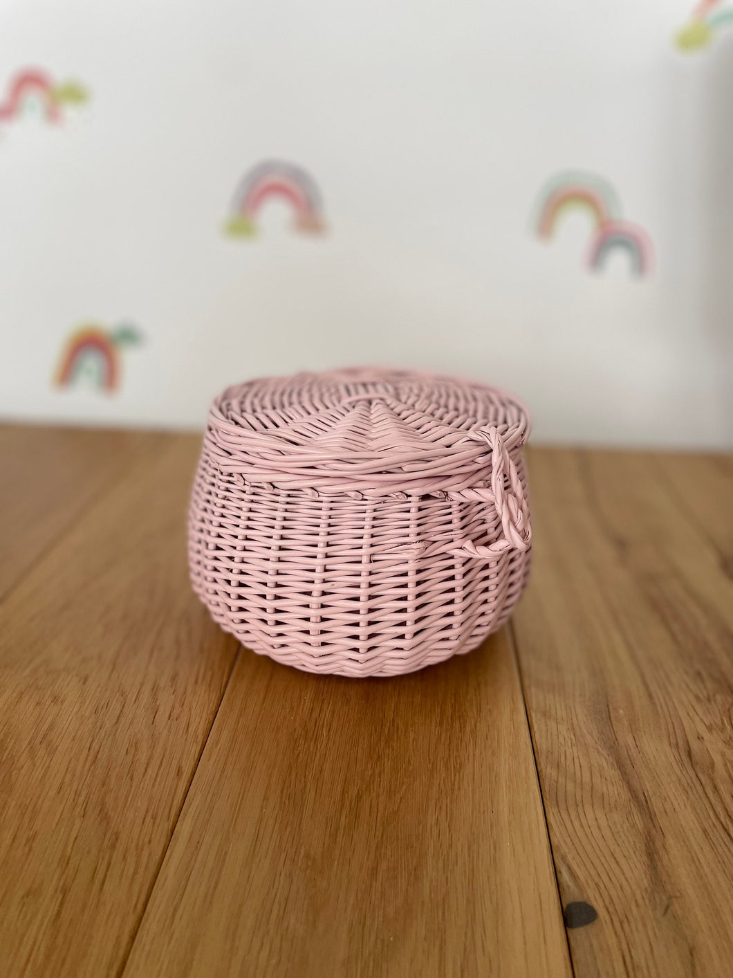 Light PINK storage basket, kids interior storage,  wicker basket, basket with lid, rattan basket, wicker basket, small storage basket,