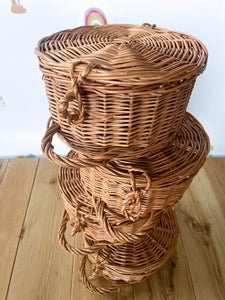 Round storage basket, wicker basket, sensory basket