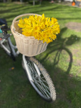 Load image into Gallery viewer, Bicycle wicker basket, basket with hooks, handlebars basket, front bike basket, bicycle basket, bike basket, unpainted,  cream colour
