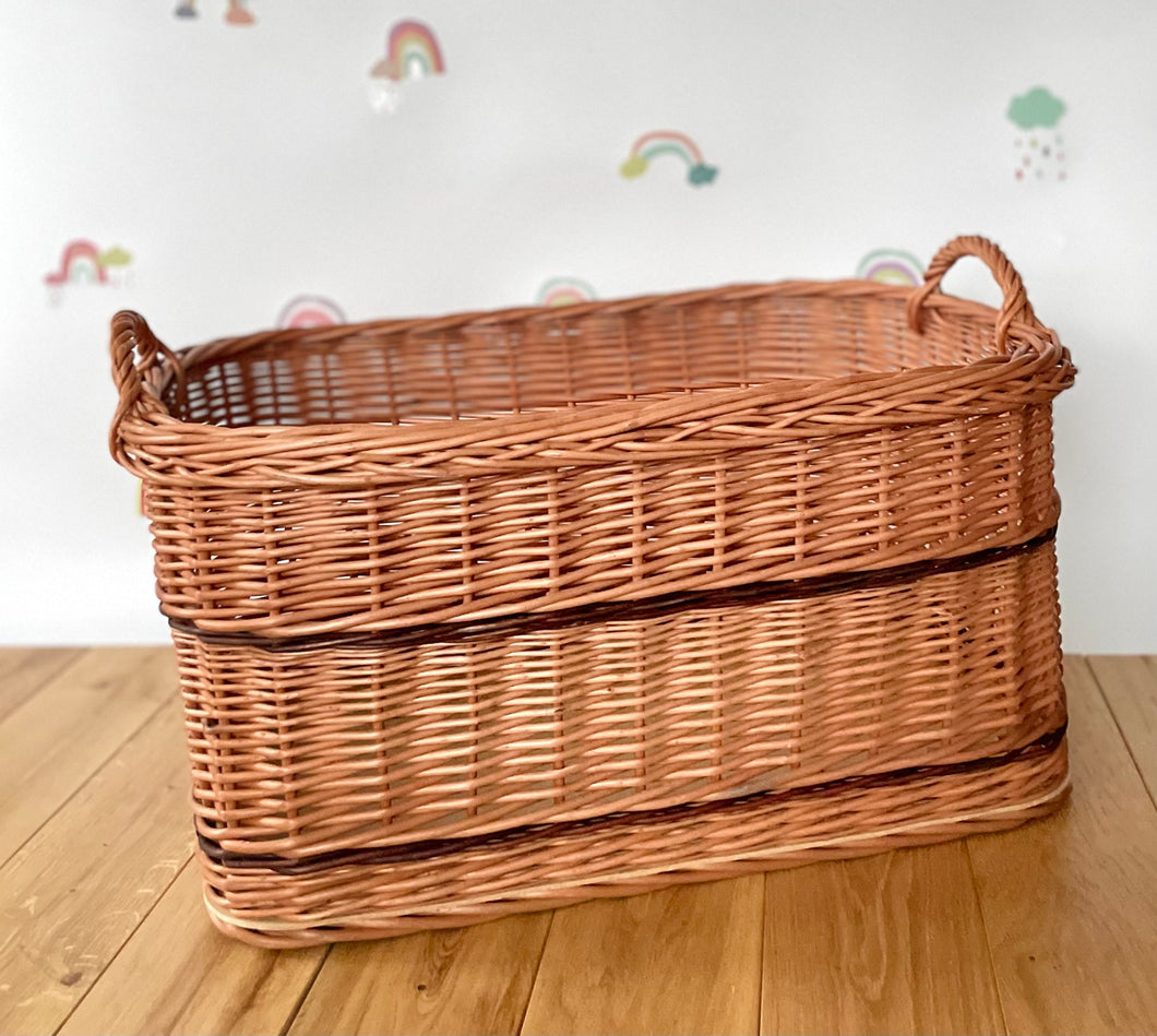 Large storage basket, laundry basket, toy storage basket, log basket, log carrier