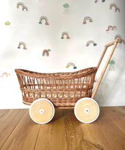 Load image into Gallery viewer, Beautiful wicker stroller, wicker pram, wicker Moses basket
