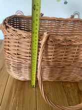 Load image into Gallery viewer, Wicker bag, shopping basket, wicker basket
