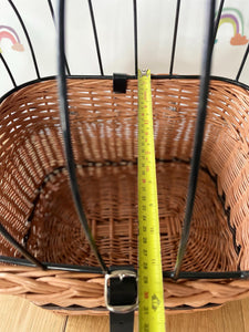 Beautiful made bicycle wicker basket for cat or small dog, handlebars basket, front bike basket, bicycle basket, bike basket, pet basket