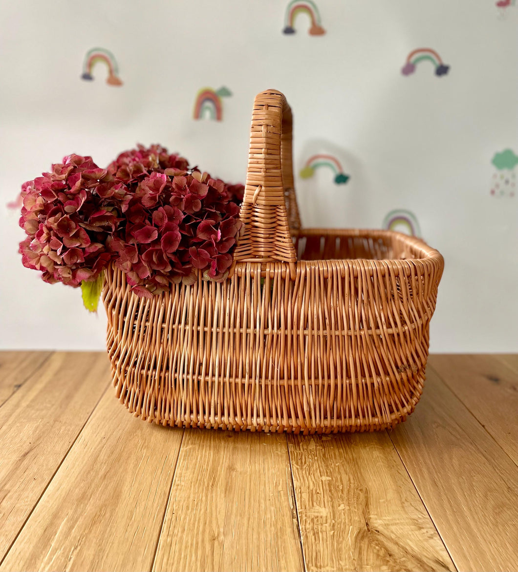 beautiful wicker basket, shopping basker, flower basket, harvest basket