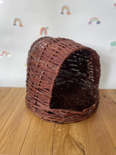 Load image into Gallery viewer, Wicker cat bed, cat bed without cushion, dog bed, hen bed, hen nesting bed, cat crib, cat house
