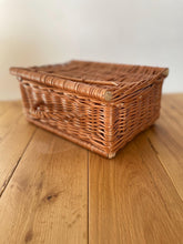 Load image into Gallery viewer, Wicker humper basket, wicker suitcase, humper basket, wicker organiser, wicker storage basket,
