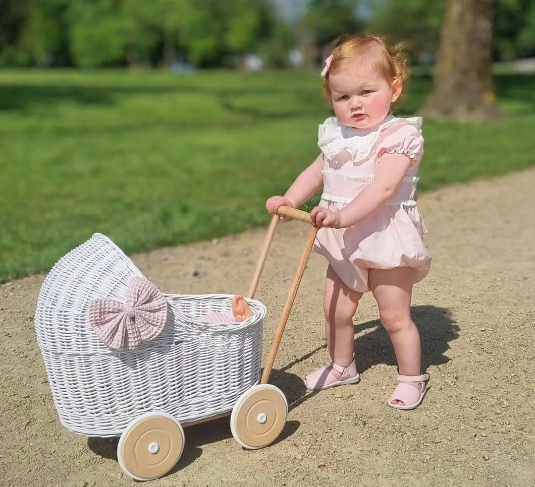 LUXURY wicker pram with  bow and bedding included, doll pram, wicker pram, baby doll pram, wooden pram, WHITE