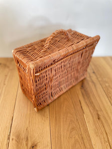 Wicker humper basket, wicker suitcase, humper basket, wicker organiser, wicker storage basket,