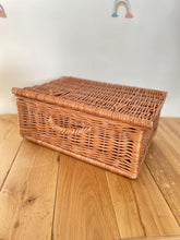 Load image into Gallery viewer, Wicker humper basket, wicker suitcase, humper basket, wicker organiser, wicker storage basket,
