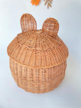 Load image into Gallery viewer, Storage basket Teddy, kids interior, storage basket, kids room, basket with lid, rattan basket, wicker basket, Cream
