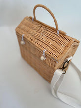 Load image into Gallery viewer, Wicker kids house bag
