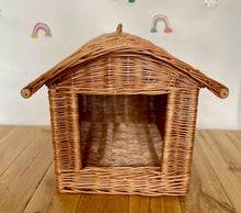 Load image into Gallery viewer, Luxury Wicker dogs’ house, cat house, pets’ house, pets’ indoor bed, rattan dogs house, rattan cats house, pet furniture, pet equipment,
