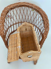 Load image into Gallery viewer, Wicker kids house bag
