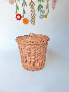 Wicker bin with lid, Wicker wast paper bin, bin with lid, office waste basket, bathroom bin