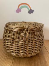 Load image into Gallery viewer, GOLD storage wicker basket kids interior kids room kids picnic basket, basket with lid, rattan basket, wicker basket
