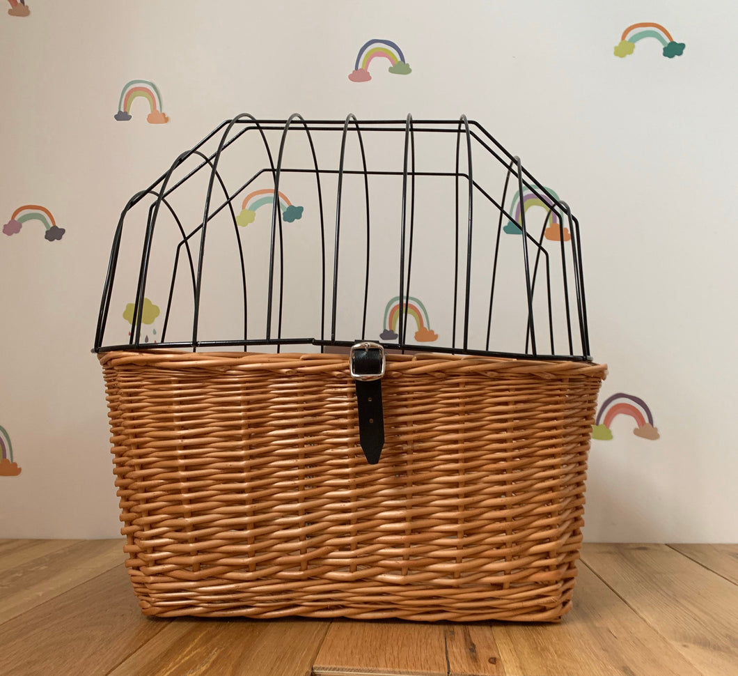 Cat wicker bicycle basket, dog bicycle basket, cat carrier basket, bike basket, bicycle basket, dog basket, cat basket