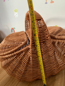 Picnic basket, wicker basket, Large.