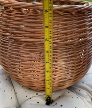 Load image into Gallery viewer, Storage basket ‘Apple’ size L  kids interior storage wicker basket kids room, basket with lid, rattan basket, wicker basket
