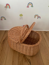 Load image into Gallery viewer, Picnic basket,  storage basket,  sensory basket
