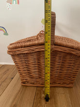 Load image into Gallery viewer, Small kids NATURAL picnic basket storage basket sensory basket
