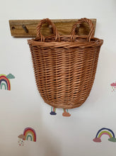 Load image into Gallery viewer, Set of 5 baskets wicker plant pot hanging baskets flower basket storage basket boho style plant pots
