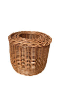 Load image into Gallery viewer, Set of 4 round wicker baskets.
