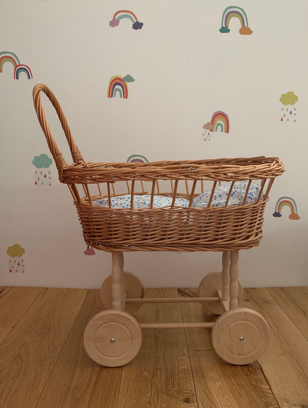 simple | WICKER PRAM | doll pram | wicker doll pram UK |baby doll pram | pram toy | wooden pram | baby pram | wicker dolls pram | natural