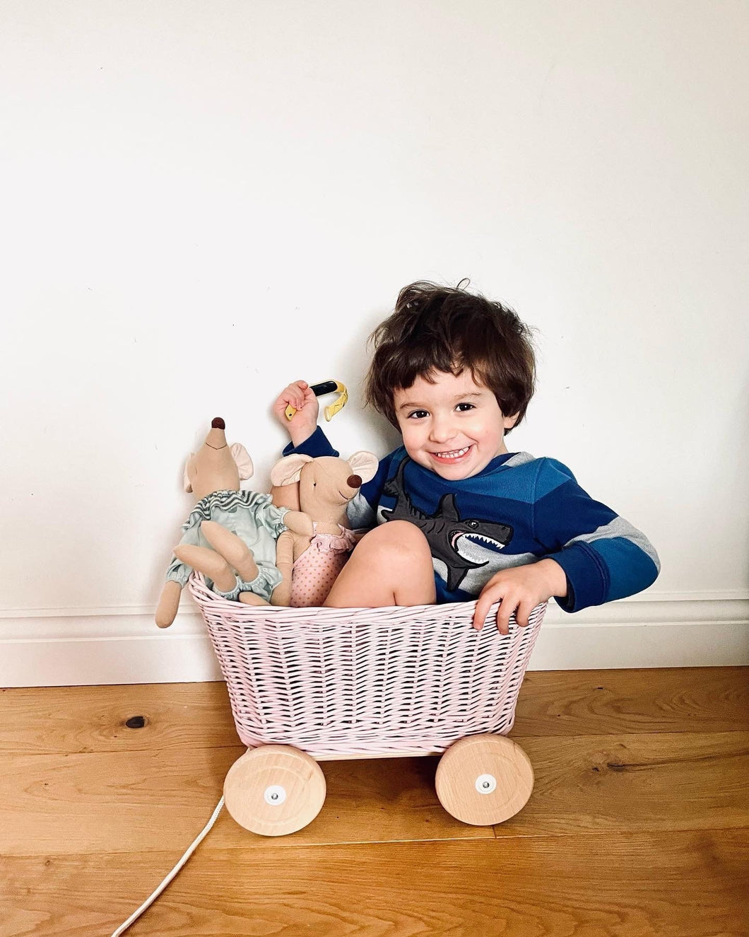 LIGHT PINK  wicker pull-along wagon toy