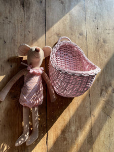 Wicker hanging basket, wicker wall basket, rattan basket, hanging basket, pink basket, kids basket, wall basket, pink basket