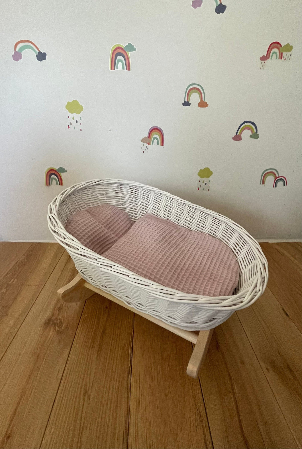 Luxury white dolls cradle, wicker crib with light pink bedding included, dolls wicker rocker, dolls cradle, moses basket, Sofishop cradle