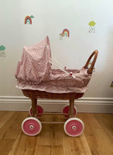 Load image into Gallery viewer, Wicker doll pram, dusky pink with polka dots,  bedding included. Handmade.
