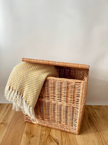 Square wicker chest, wicker trunk, storage basket with lid, unpainted