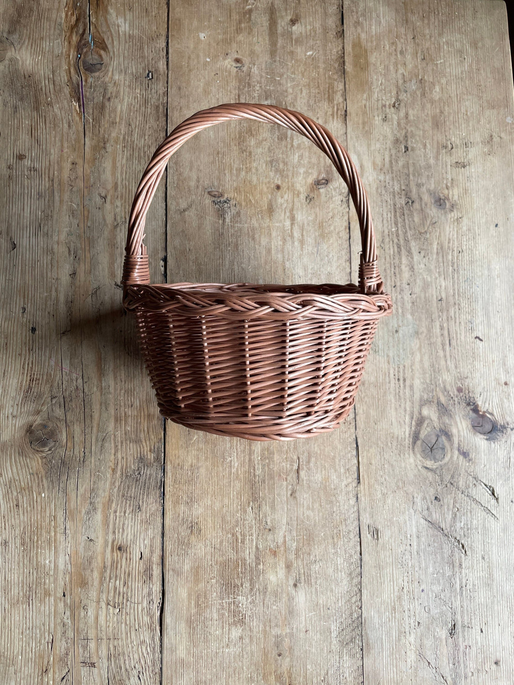 Wicker basket, Easter basket, fruit basket, flower basket, size M